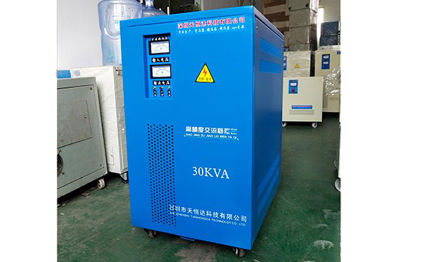 三相穩(wěn)壓器輸出端可不可以接單相電使用？
